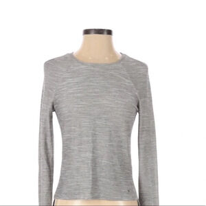 Fabletics size xsmall grey athletic shirt